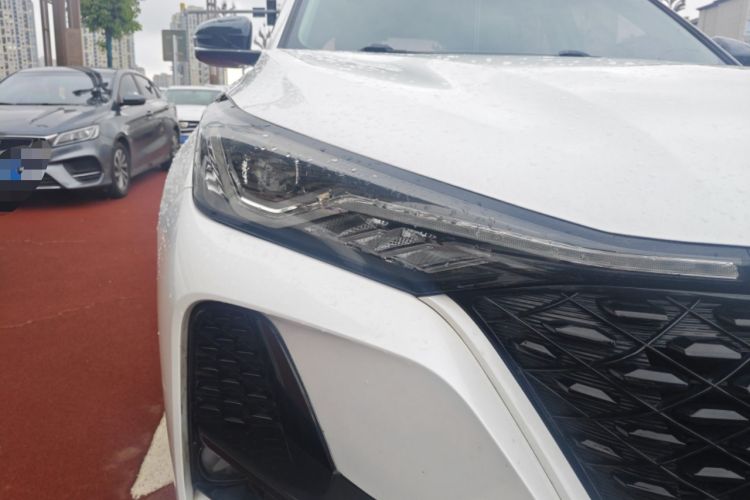 Used CHANGAN CS75 PLUS 2020 1.5T Automatic Luxury Version Right Front Headlight