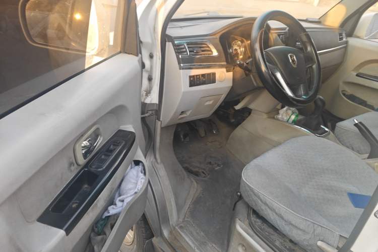 Used Jinbei New Hiace X30L 2016 1.5L Business Edition DLCG14