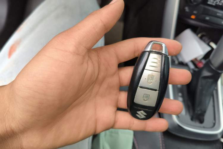 Used Suzuki S-Cross 2014 1.6L CVT Two-Wheel Drive Elite Version