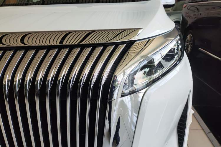 Used Wey Gaoshan 2025 Four-Wheel Drive Alpine 8
