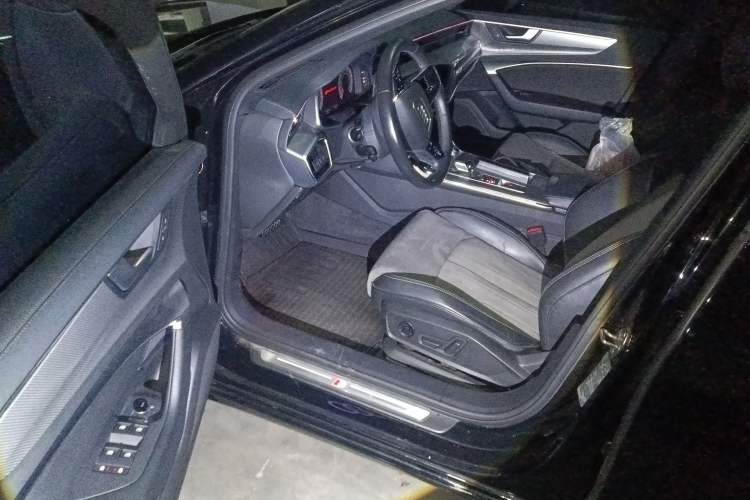 Used Audi A6L 2022 40 TFSI Luxury Dynamic Model Driver Seat