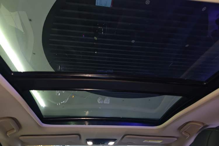 Used Honda Vezel 2020 1.5L CVT Pioneer Edition
