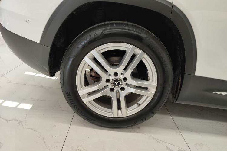 Used Mercedes-Benz GLB 2020 Updated GLB 200 Dynamic Edition Right Rear Wheel Hub