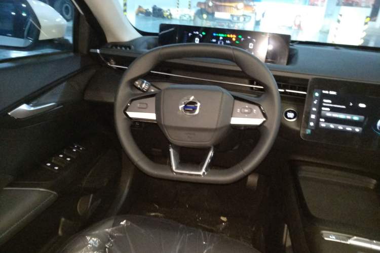Used CHANGAN OSHAN 520 2025 Standard Edition Steering Wheel