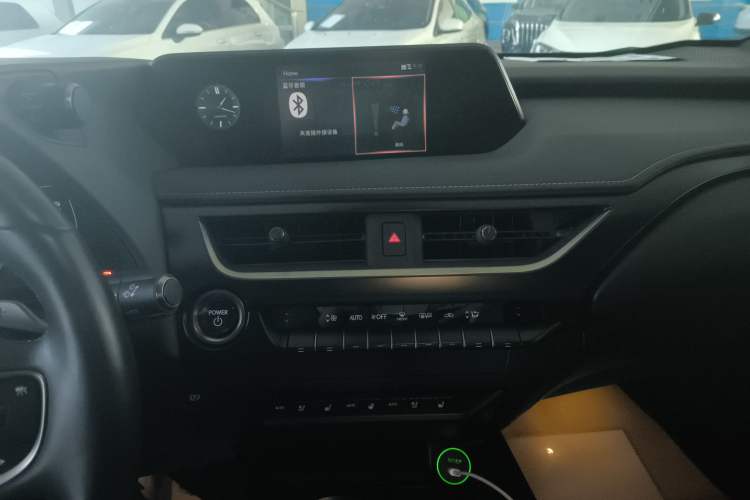 Used Lexus UX New Energy 2020 300e Pure·Joy Edition Audio And AC Panel