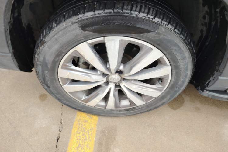 Used Changan CS95 2017 2.0T Two-Wheel Drive Zhitu Edition