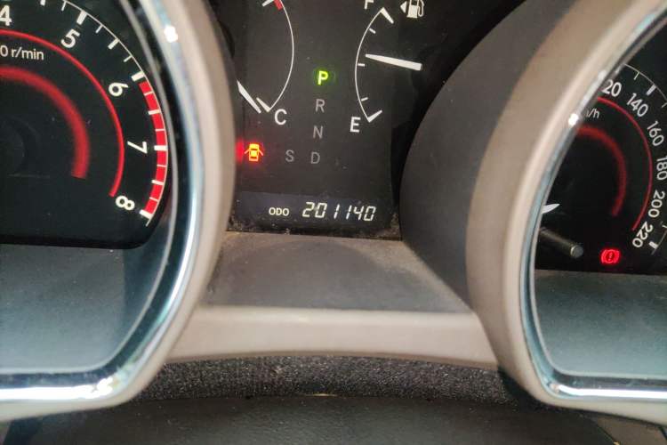 Used Toyota Highlander 2009 2.7L Two-Wheel Drive 7-Seater Supreme Edition Odometer Close Up