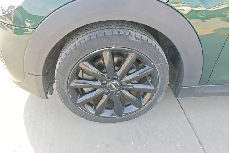 Used MINI 2014 2.0T COOPER S Fun Left Front Wheel Hub