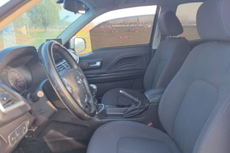 Used Great Wall Wingle 7 2019 2.0T Gasoline Two-Wheel Drive Value Edition China VI Standard Big Double GW4C20B
