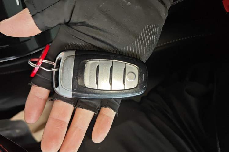 Used Hongqi H5 2019 30TD Smart Connect Dynamic Edition Vehicle Key