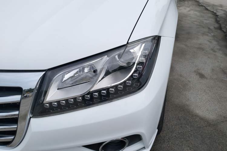 Used Haval H2 2014 1.5T Manual Two-Wheel Drive Elite Edition