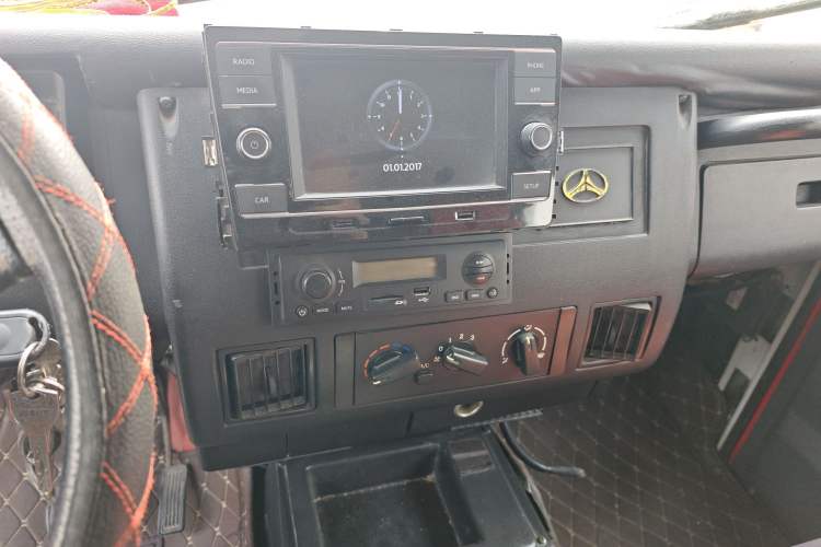 Used BAW 212 Classic 2016 2.0L Square Door Four-Wheel Drive Luxury Version China V