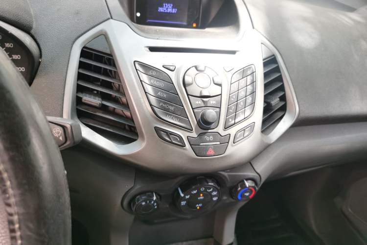 Used Ford EcoSport 2013 1.5L Manual Comfort Model Audio And AC Panel