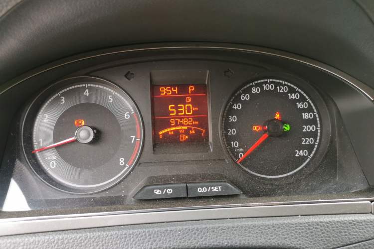 Used Volkswagen Santana 2017 Haval H6 1.6L Automatic Fashion Edition Instrument Cluster