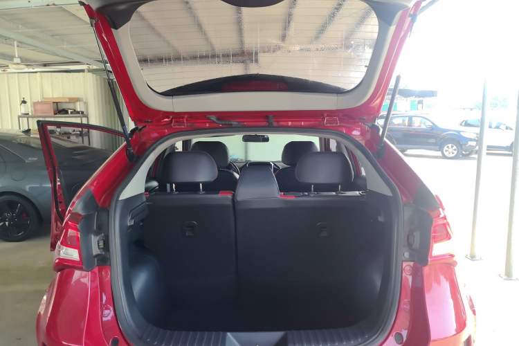 Used Luxgen U5 SUV 2017 1.6L CVT Knight Edition
