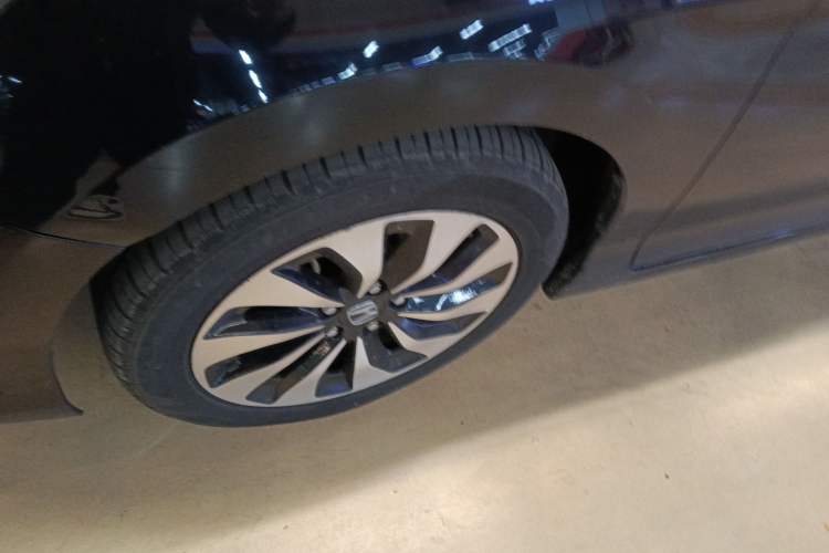 Used Honda Accord 2016 Hybrid 2.0L Sharp Edition