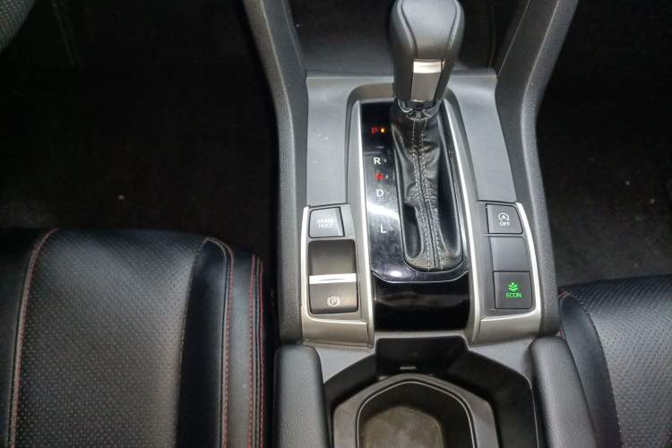 Used Honda Civic 2019 220TURBO CVT Dynamic Edition China VI Gear Lever