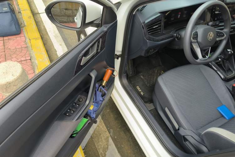 Used Volkswagen Lavida 2023 New Sharp 1.5L Automatic Excellent New Edition Driver Seat