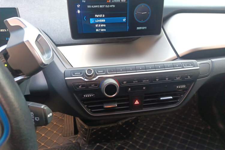 Used BMW i3 2019 Fast Charging Edition
