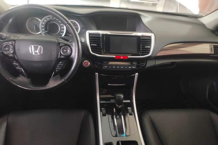 Used Honda Accord 2016 2.4L Prestige Edition
