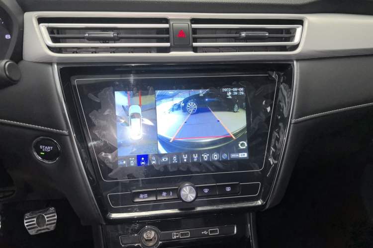 Used Roewe i5 2020 1.5L Manual 4G Connect Leehao Flagship Edition