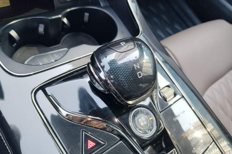 Used BYD Han 2022 DM-i 121KM Prestige Model
