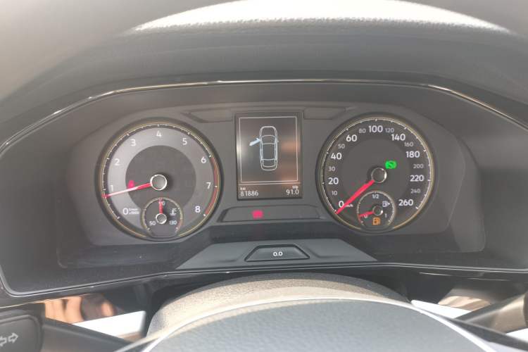 Used Volkswagen Lavida 2019 1.5L Automatic Vision Edition China VI Standard Instrument Cluster