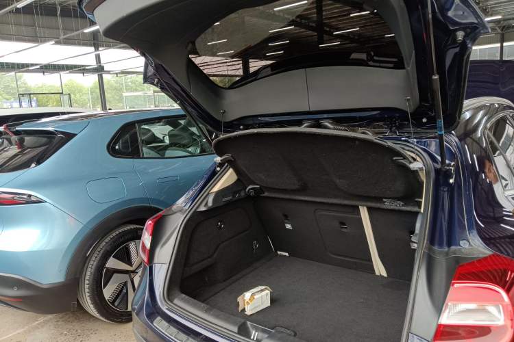 Used Mercedes-Benz GLA 2015 GLA 200 Sport Edition Trunk