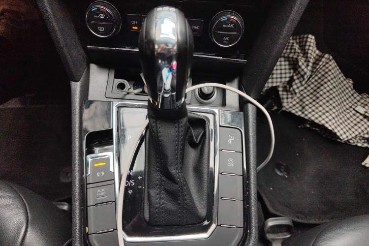 Used Volkswagen Lamando 2018 280TSI DSG Comfort Edition
