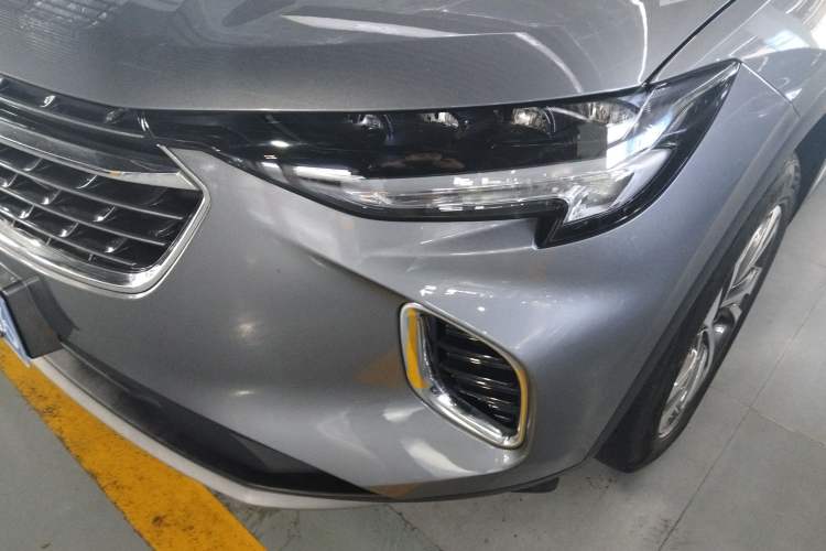 Used Buick Envision 2022 Encore S 552T Two-Wheel-Drive Luxury Model Left Front Headlight