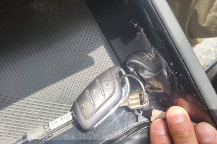 Used Roewe i5 2021 1.5L CVT Starry Edition