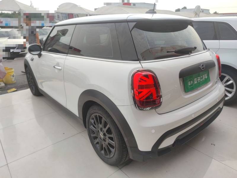 Used MINI 2023 1.5T ONE — 4