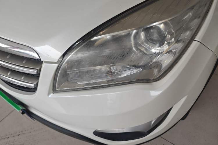 Used Changan CS35 2014 1.6L Manual Luxury Model China IV Standard
