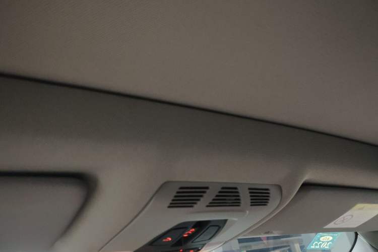 Used BMW 3 Series GT 2019 320i Sport Edition Headliner