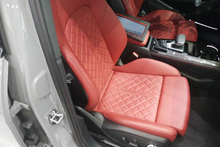 Used Audi S4 2022 S4 3.0TFSI Right Front Seat