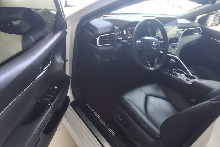 Used Toyota Camry 2021 Dual-Motor 2.5HG Luxury Edition
