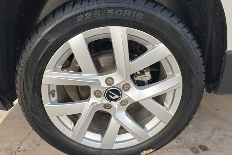 Used Jetta VS5 2023 280TSI Automatic Trend Edition