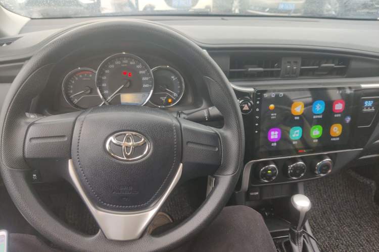 Used Toyota Levin 2017 Revised Version 185T CVT New Sharp Edition China V Standard