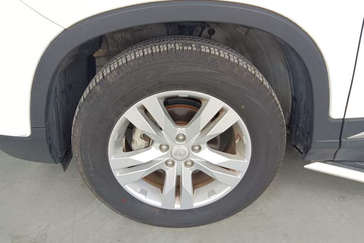 Used Changan CS75 2016 1.8T Automatic Elite Model China V Standard
