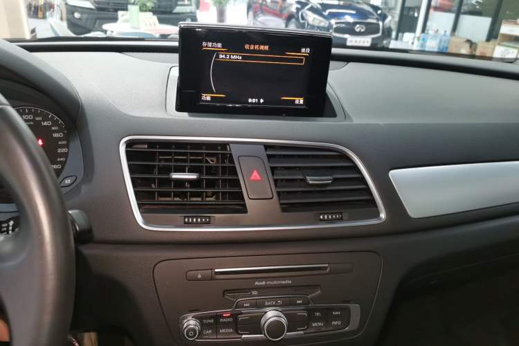 Used Audi Q3 2017 35 TFSI Fashion Model