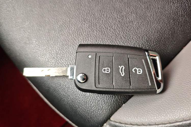 Used Volkswagen Sagitar 2019 200TSI DSG Comfort Version China VI Standard