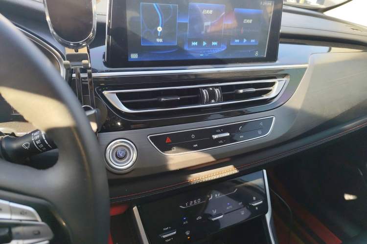 Used Changan CS75 2021 Honor Million Edition 280T DCT Luxury Model