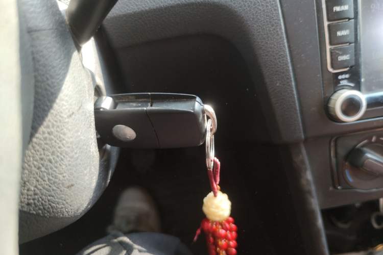 Used Volkswagen Santana 2013 1.4L Manual Fashion Edition Vehicle Key