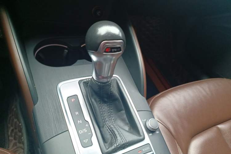 Used Audi A3 2015 Sportback 35 TFSI Millionth Anniversary Comfort Model Gear Lever