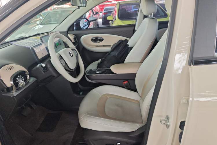 Used JAC Yiwei 3 2023 505km Pro+