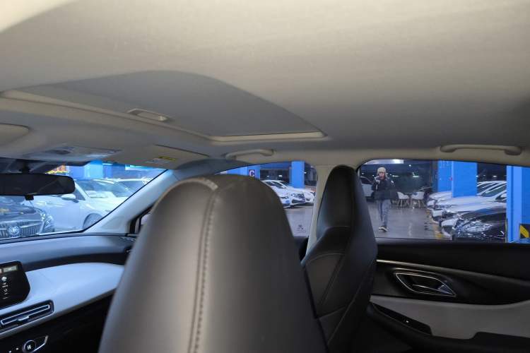 Used BAIC Beijing EU5 PLUS 2024 R600 Premium Travel Edition