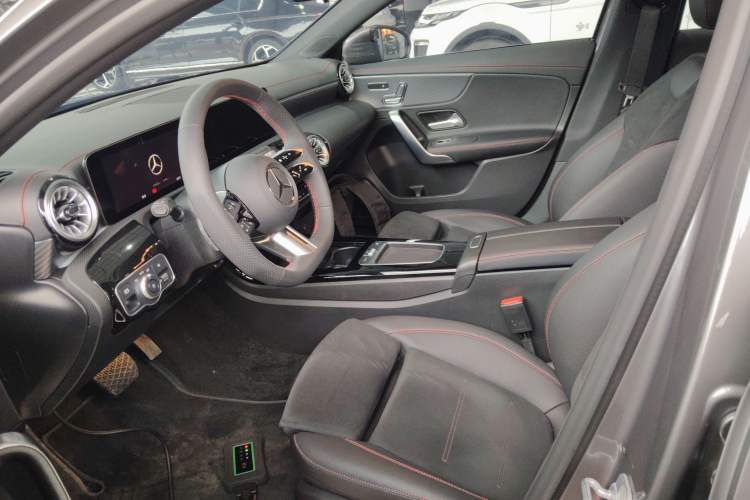 Used Mercedes-Benz A-Class 2025 A 200 L Fashion Model