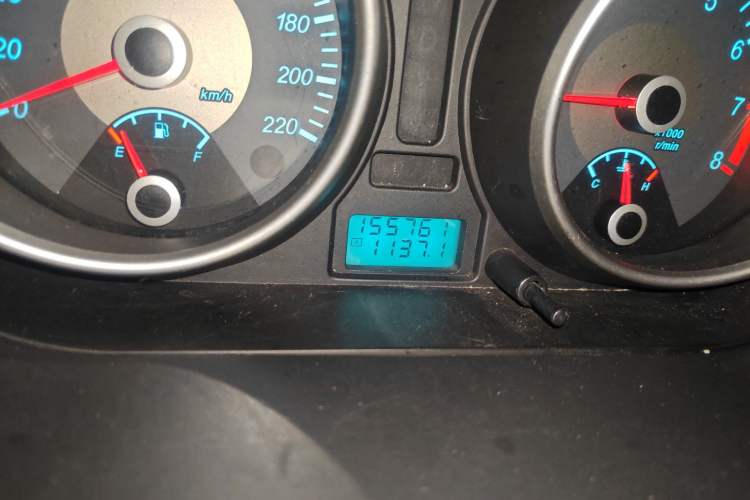 Used Buick Excelle 2011 1.6 LX-MT