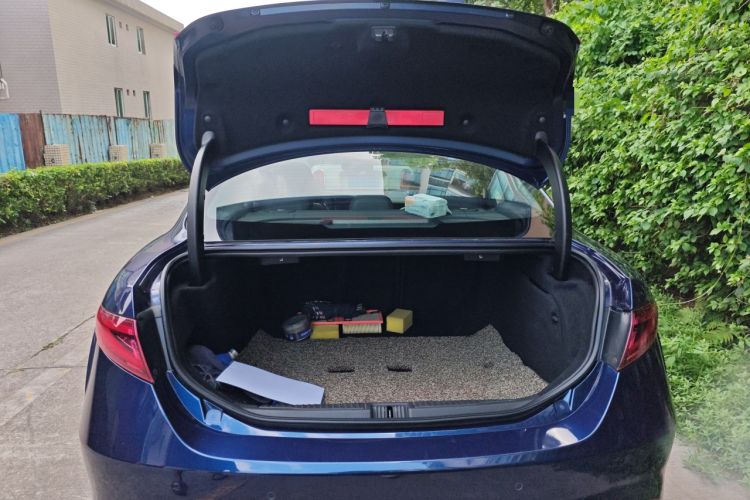 Used Alfa Romeo Giulia 2017 2.0T 280HP Luxury Edition