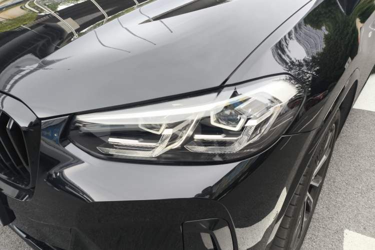 Used BMW X3 2023 Restyled xDrive30i Leading Edition M Night Sky Package Left Front Headlight